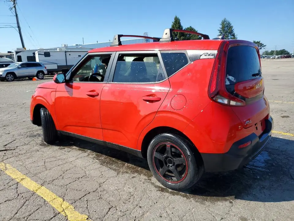 2022 KIA SOUL LX  
