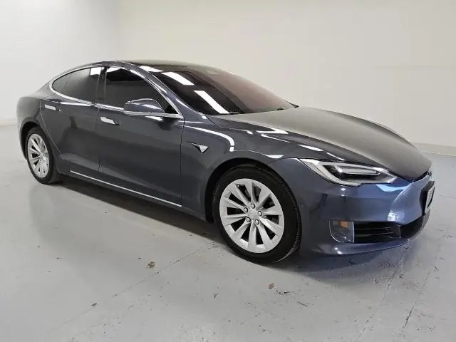 2016 TESLA MODEL S   