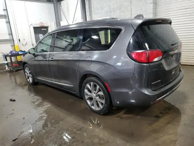 2019 CHRYSLER PACIFICA LIMITED  