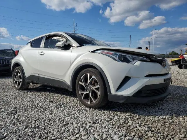 2019 TOYOTA C-HR XLE  