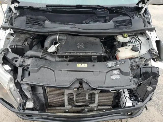 2019 MERCEDES-BENZ METRIS   