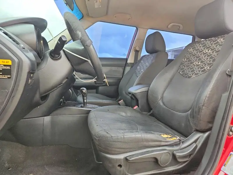 2010 KIA SOUL +  