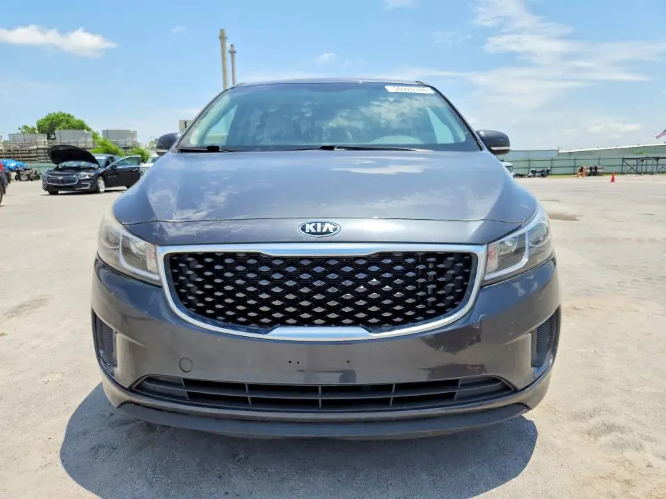 2016 KIA SEDONA LX  