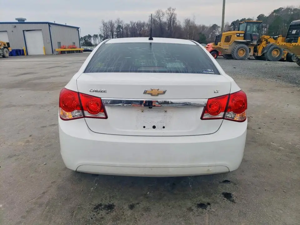 2014 CHEVROLET CRUZE LT  