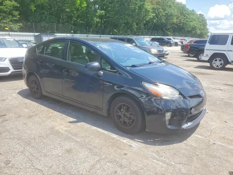 2015 TOYOTA PRIUS FOUR  