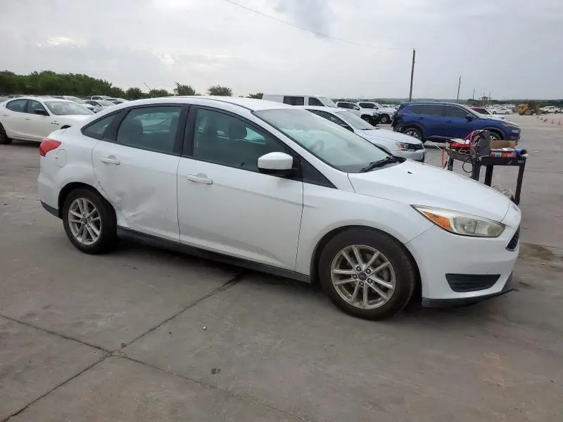2018 FORD FOCUS SE  