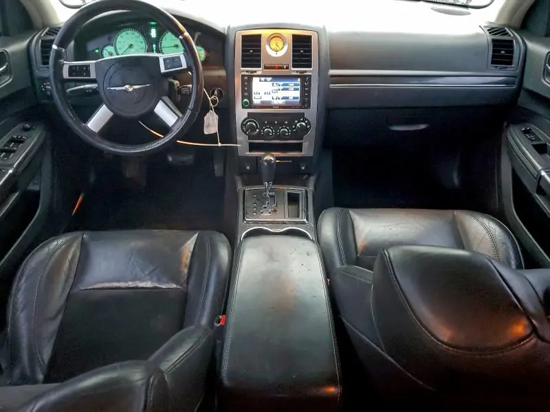 2010 CHRYSLER 300 SRT-8  