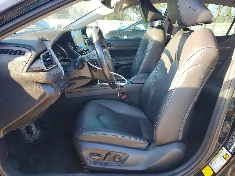 2021 TOYOTA CAMRY XSE  
