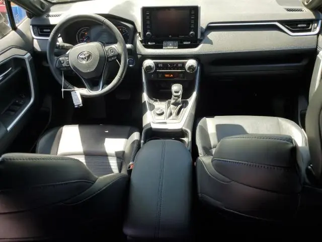 2019 TOYOTA RAV4 XSE
