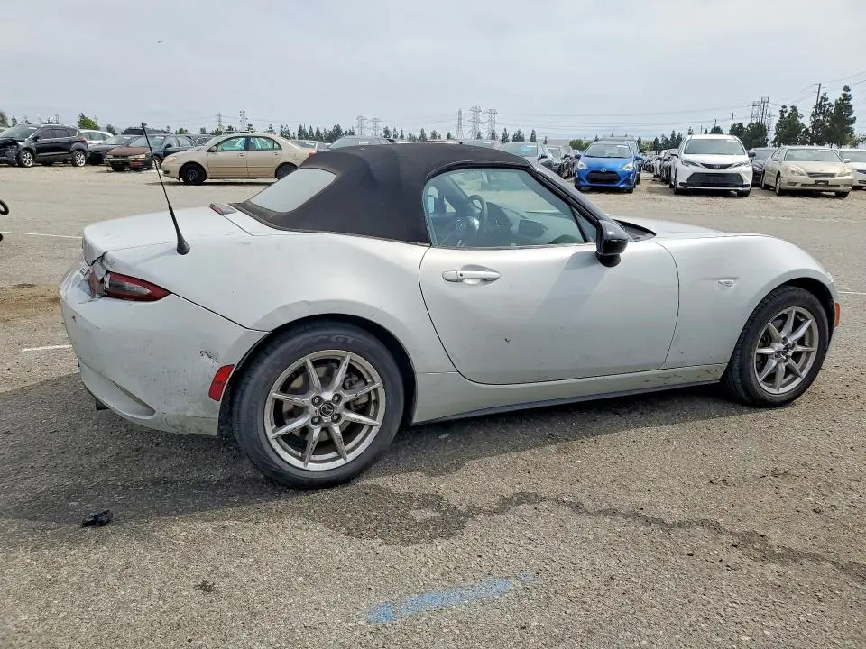 2016 MAZDA MX-5 MIATA SPORT  