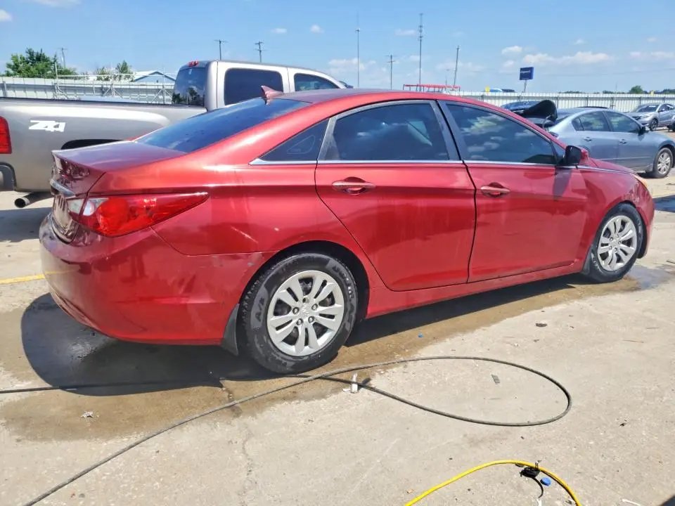 2011 HYUNDAI SONATA GLS  