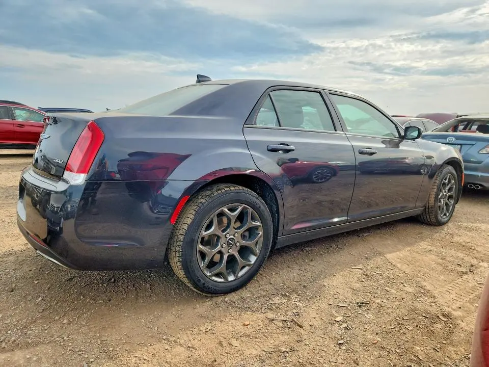 2018 CHRYSLER 300 TOURING  