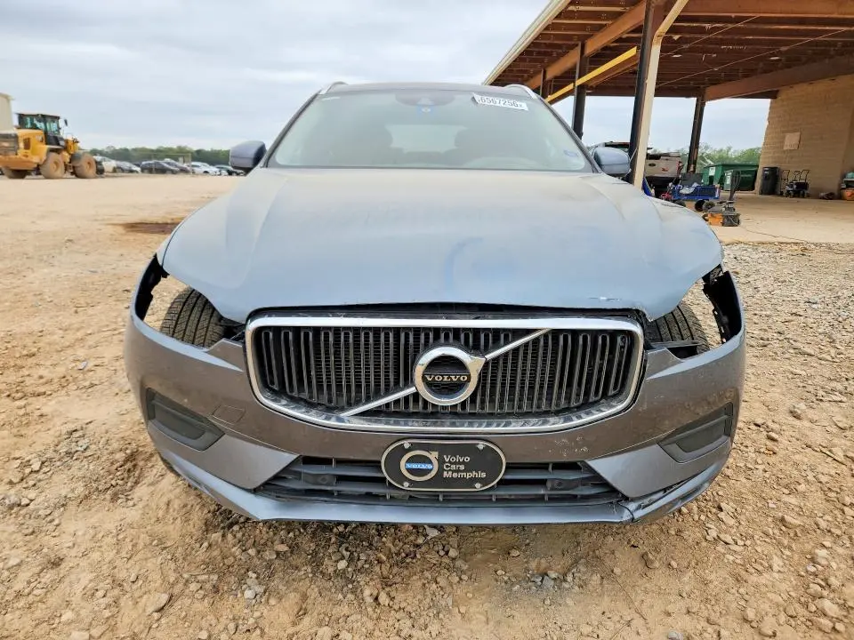 2018 VOLVO XC60 T5 MOMENTUM  