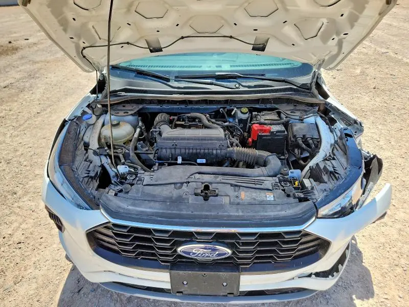 2023 FORD ESCAPE ST LINE  