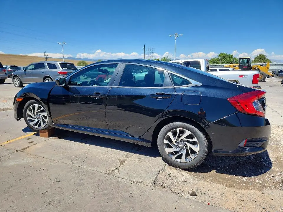 2018 HONDA CIVIC EX  