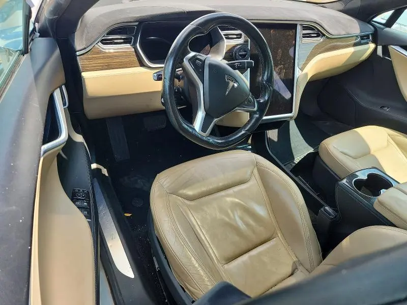 2015 TESLA MODEL S   