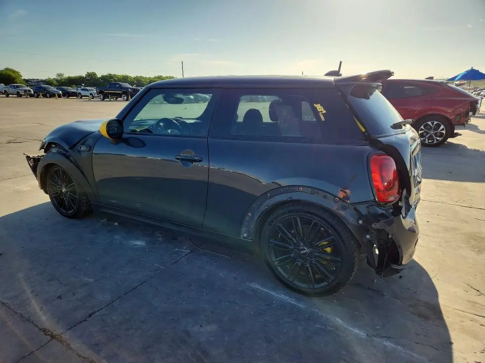 2015 MINI COOPER S  