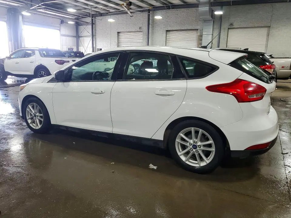 2016 FORD FOCUS SE  