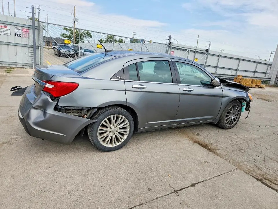 2012 CHRYSLER 200 LIMITED  