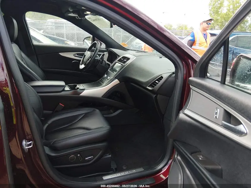 2020 LINCOLN NAUTILUS STANDARD