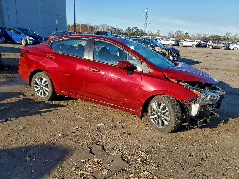2021 NISSAN VERSA SV  