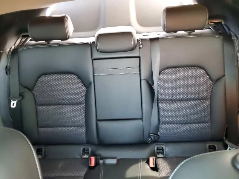 2019 INFINITI QX30 LUXE  