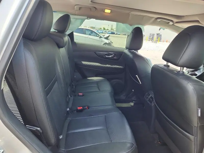2019 NISSAN ROGUE SL  