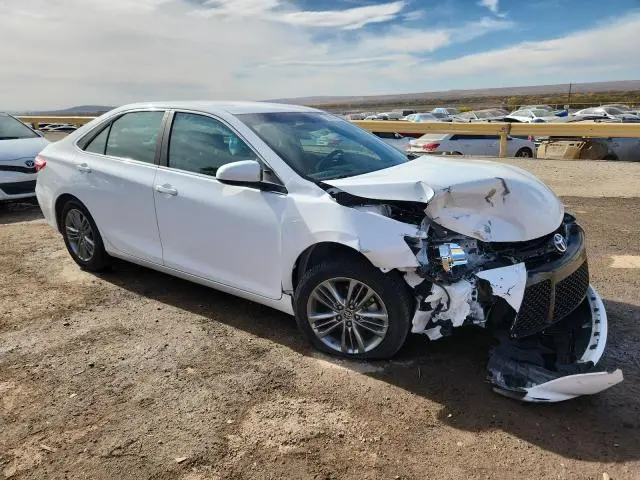 2016 TOYOTA CAMRY LE  