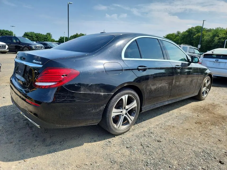 2017 MERCEDES-BENZ E 300 4MATIC  