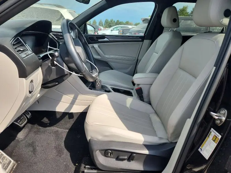 2023 VOLKSWAGEN TIGUAN SE R-LINE BLACK  