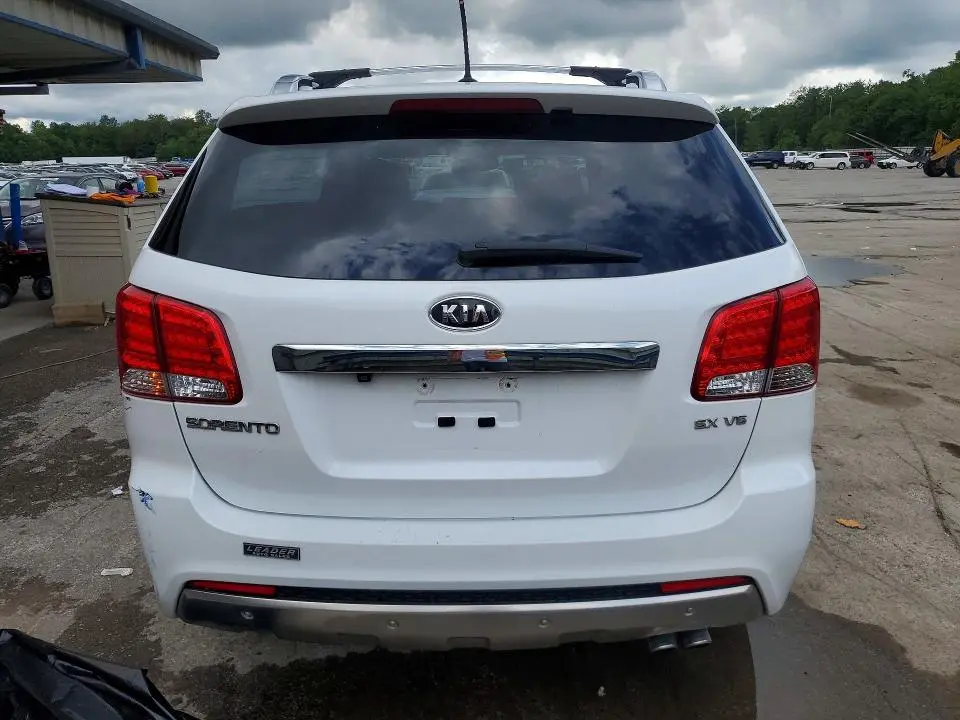2011 KIA SORENTO SX  