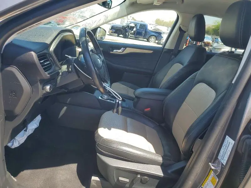 2022 FORD ESCAPE TITANIUM  
