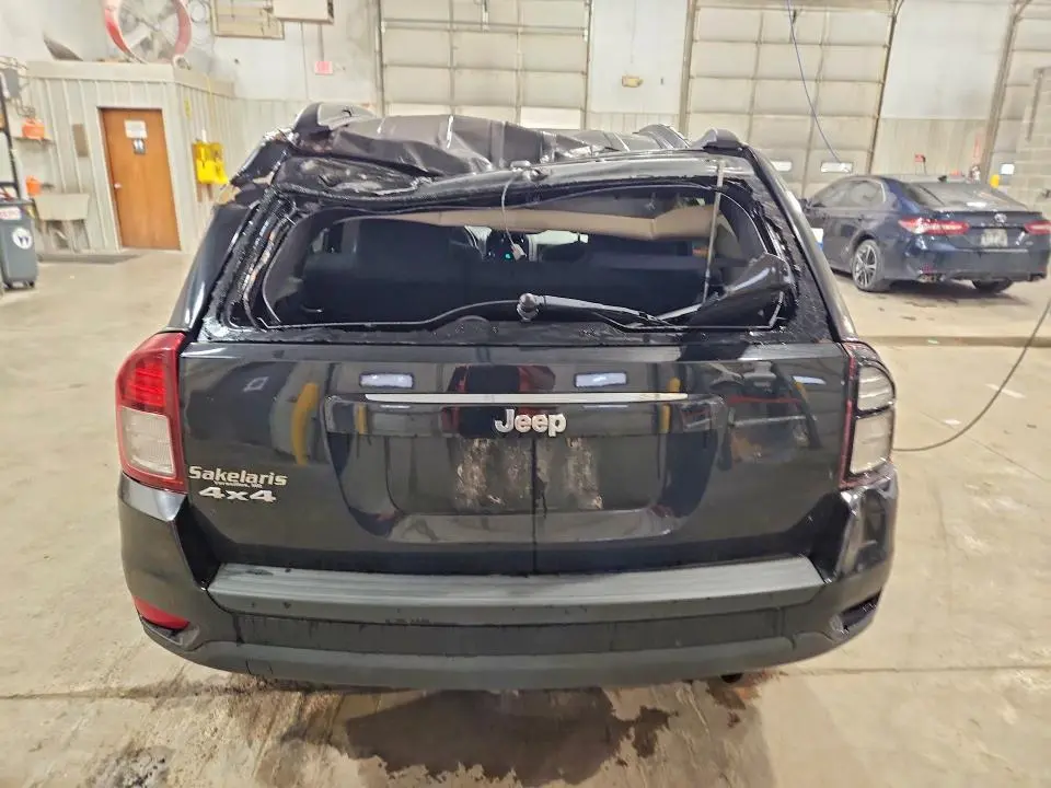 2017 JEEP COMPASS   