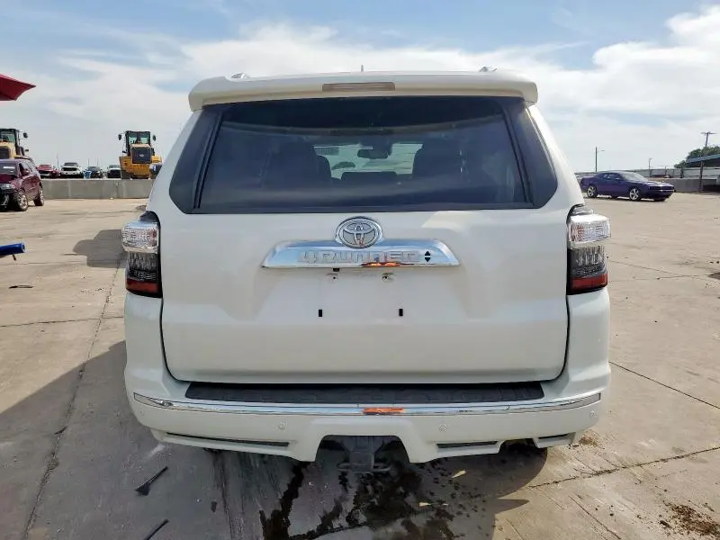 2020 TOYOTA 4RUNNER SR5/SR5 PREMIUM  