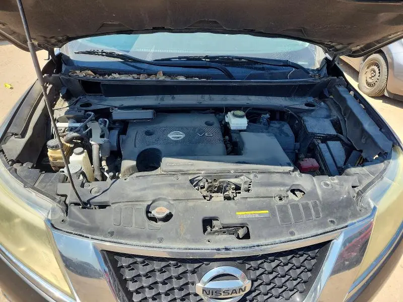 2015 NISSAN PATHFINDER SL  