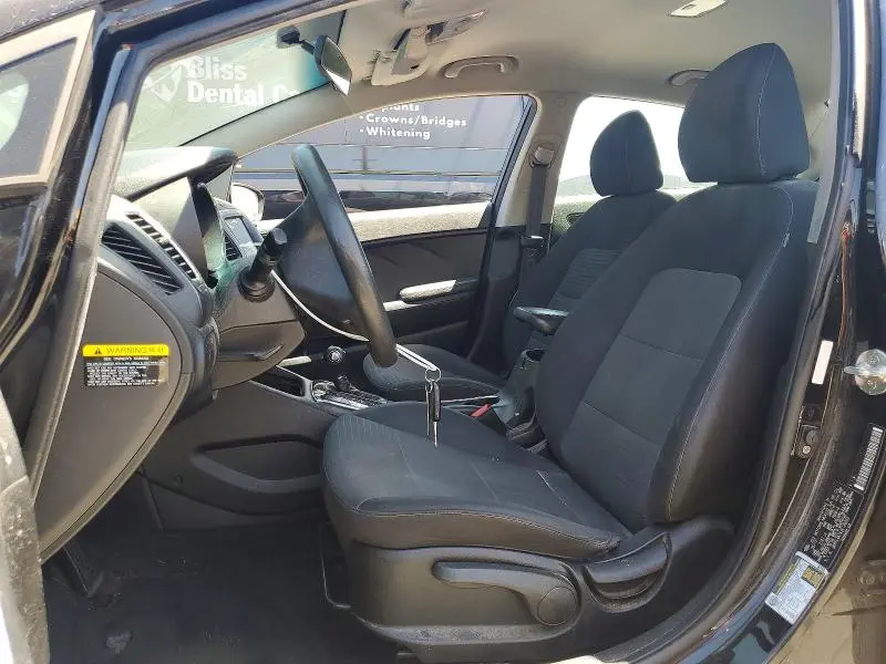 2018 KIA FORTE LX  