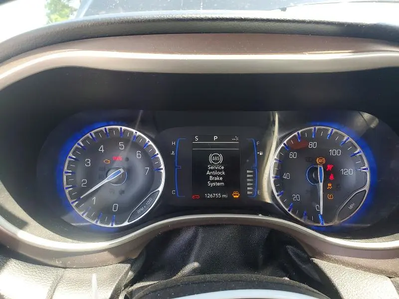 2021 CHRYSLER VOYAGER LXI  