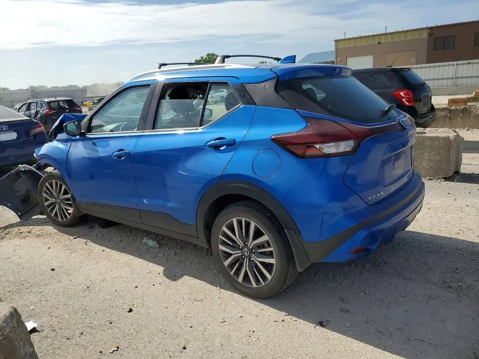 2021 NISSAN KICKS SV  