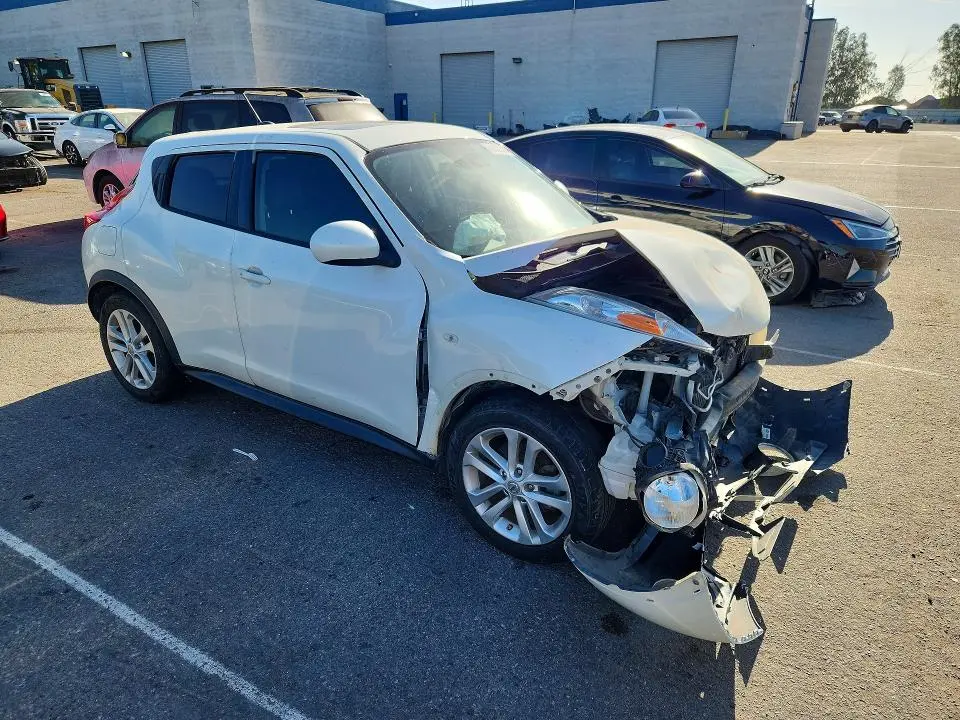 2013 NISSAN JUKE S  
