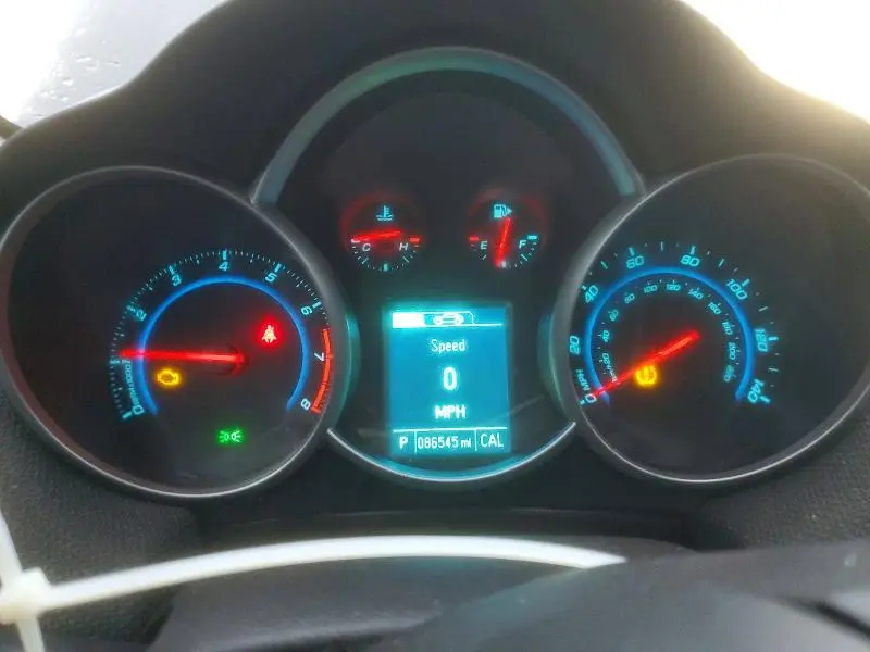 2015 CHEVROLET CRUZE LT  