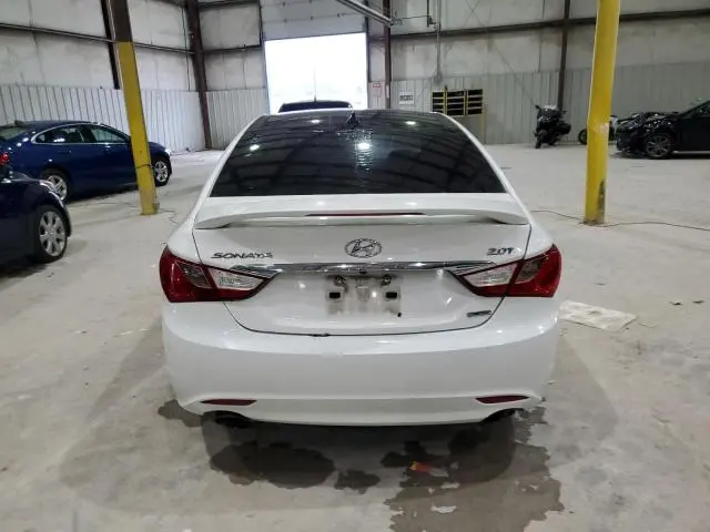 2013 HYUNDAI SONATA SE  