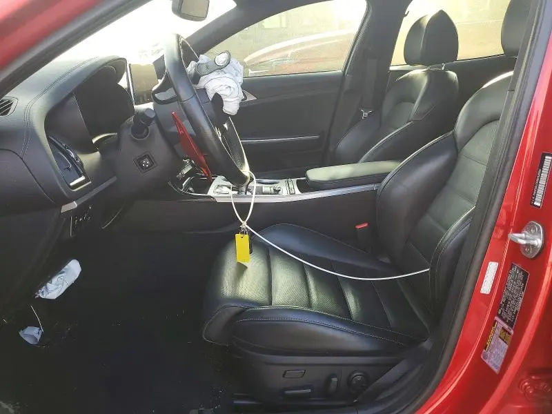 2018 KIA STINGER GT2  