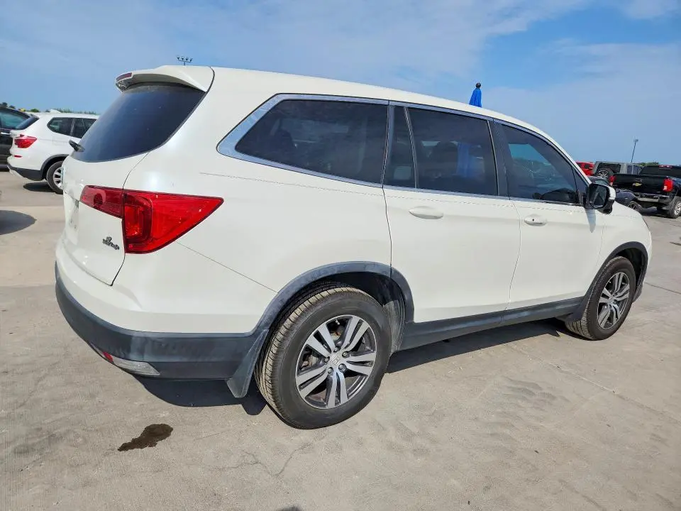 2017 HONDA PILOT EXLN  