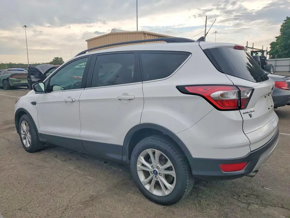 2018 FORD ESCAPE SEL  