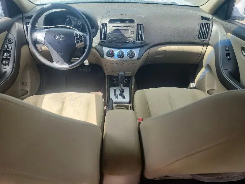 2010 HYUNDAI ELANTRA GLS  