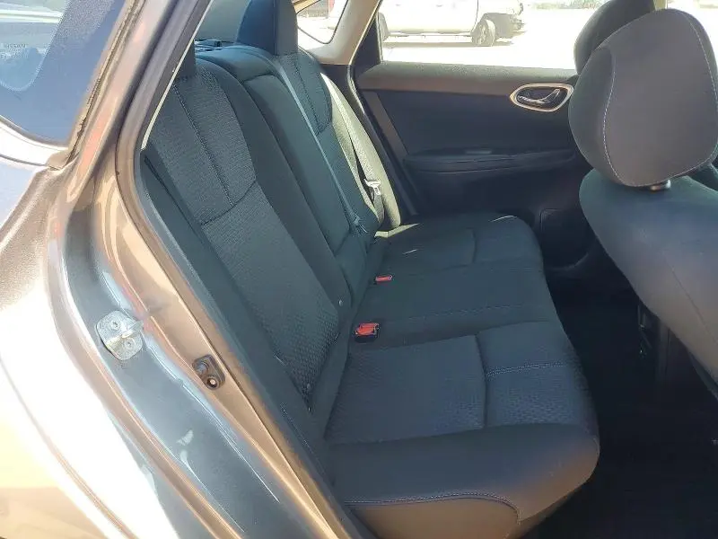 2019 NISSAN SENTRA SR  