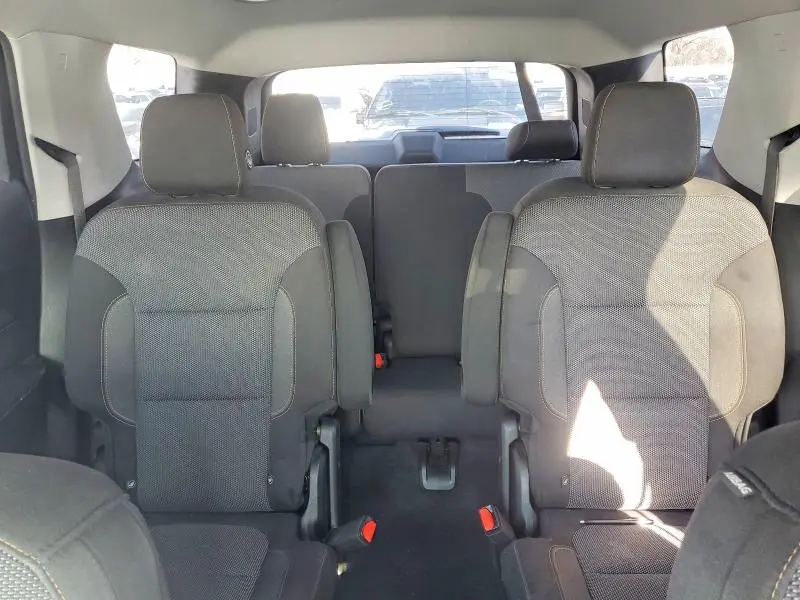 2018 CHEVROLET TRAVERSE LT  