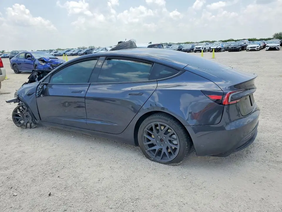 2024 TESLA MODEL 3   