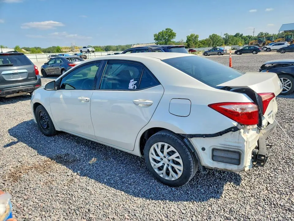 2018 TOYOTA COROLLA LE  