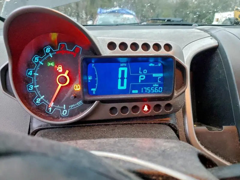 2014 CHEVROLET SONIC LT  